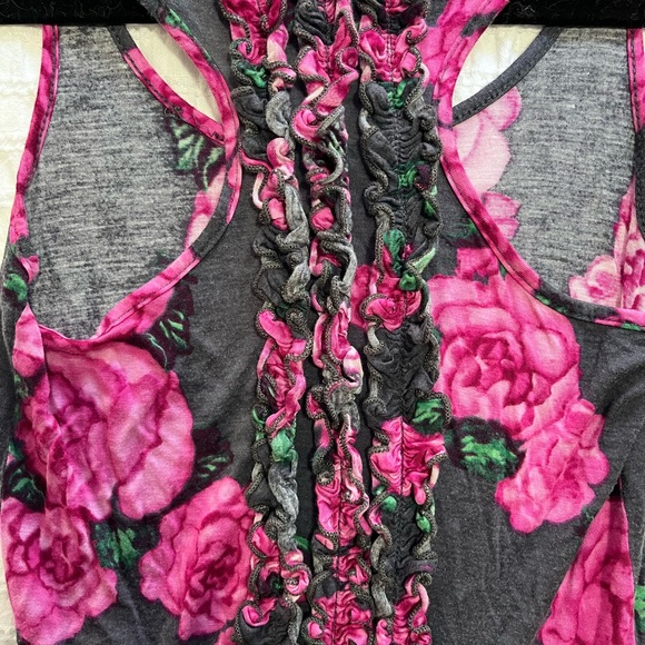 Adorable tank top mini dress with pockets! - Picture 5 of 5